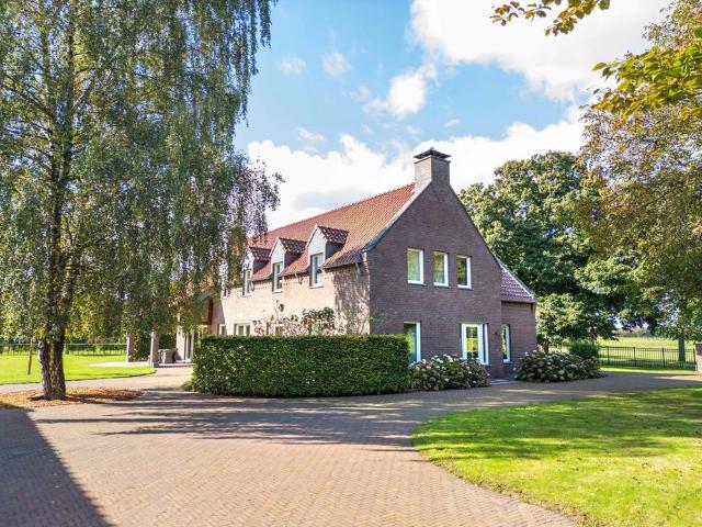 Molenweg, 57, 6104RH, Koningsbosch, Limburg 6104RH