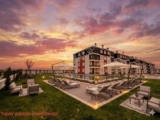 Molla Team Emlak | Havuzlu | Güvenlikli | Everest2 Sitesi | 3+1