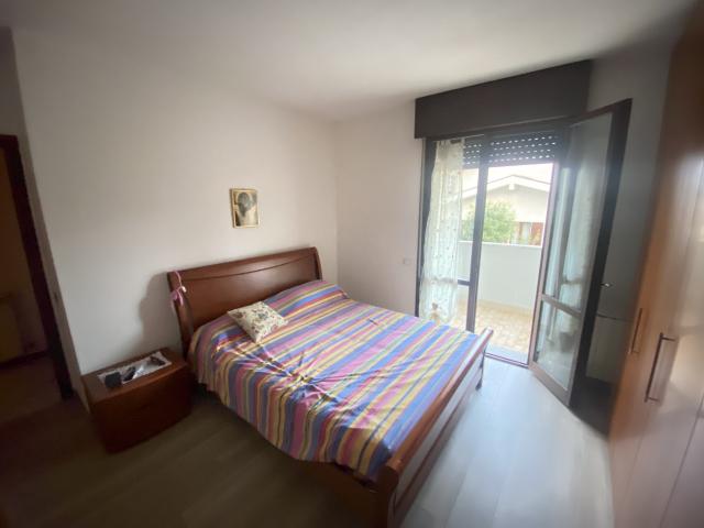Mortise stanza singola con letto matrimoniale per lavoratore