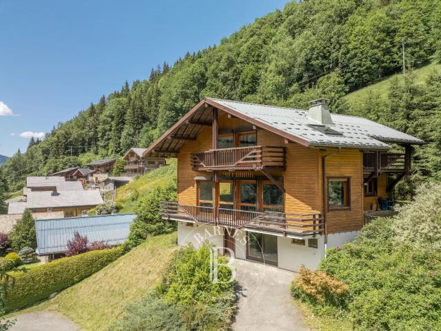 Morzine Chalet de 212 m² Design unique sur un grand terr. m² Morzine Avoriaz