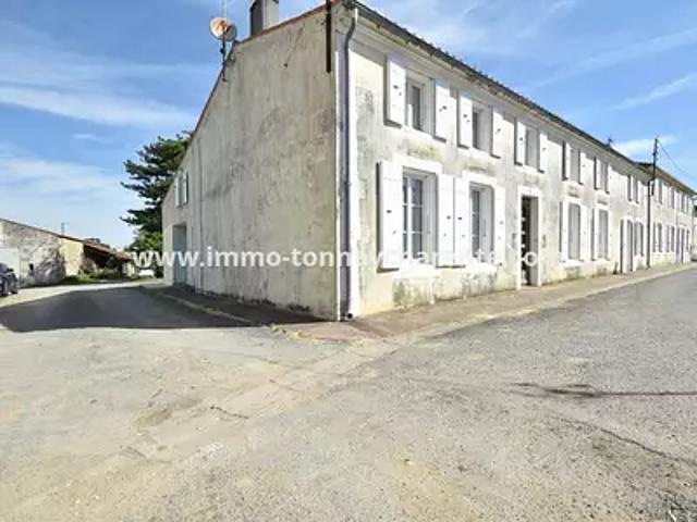 Moragne 17430 Achat / Vente maison 9 pièces t9