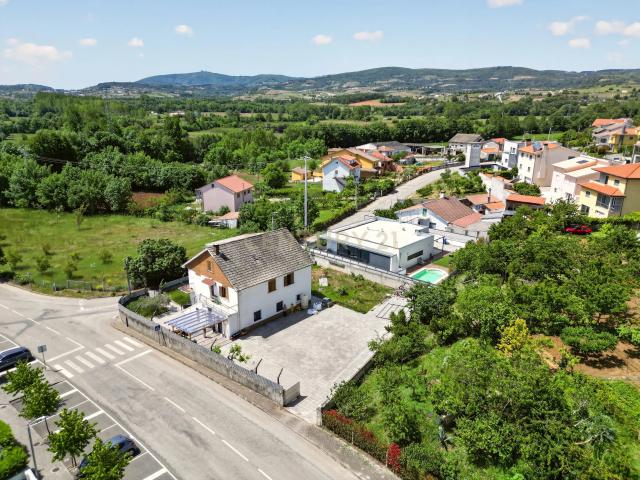 Moradia multi familiar isolada em Bragança