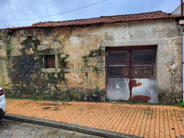 Moradia, Macieira da Maia
