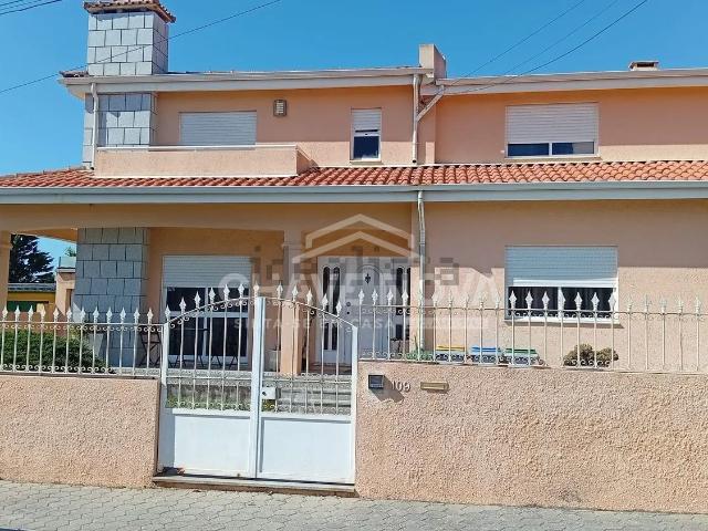 Moradia, Madalena