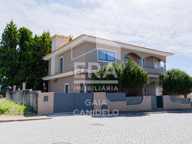 Moradia, Madalena