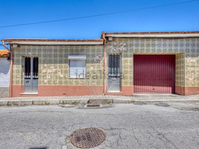 Moradia, Mafamude e Vilar do Paraíso