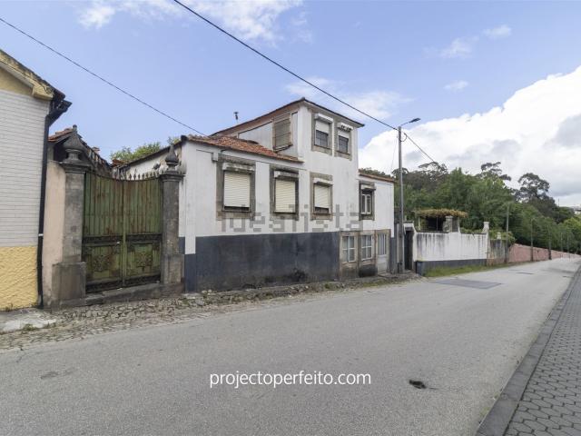 Moradia, Mafamude e Vilar do Paraíso