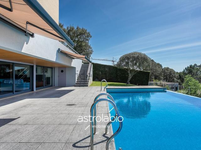 Moradia, Mafamude e Vilar do Paraíso