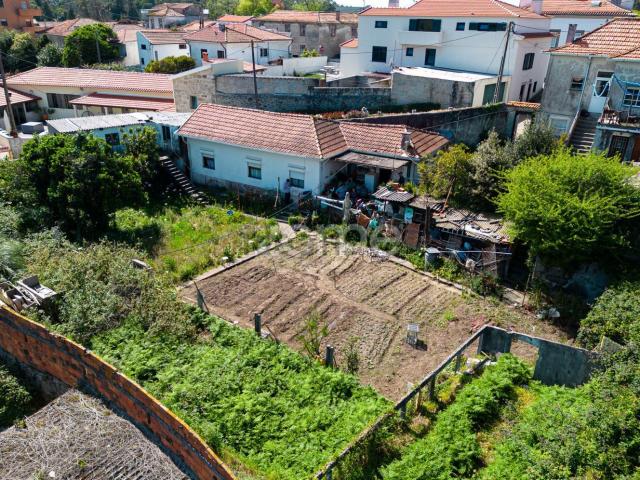 Moradia, Mafamude e Vilar do Paraíso