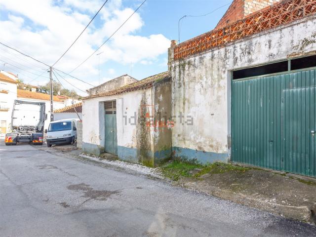 Moradia, Malhou