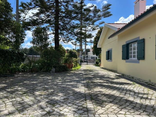 Moradia, Marinha Grande