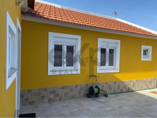 Moradia, Marinha Grande