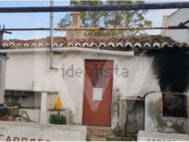Moradia, Martim Longo