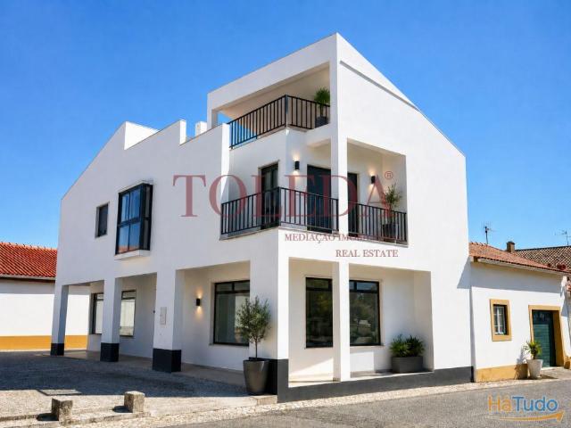 Moradia mista com 2 frações | 26084091030