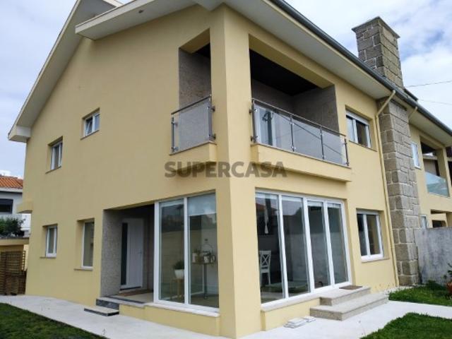 Moradia Miramar / a 100 mt da praia