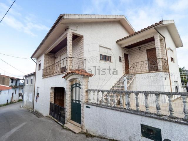 Moradia, Miranda do Corvo