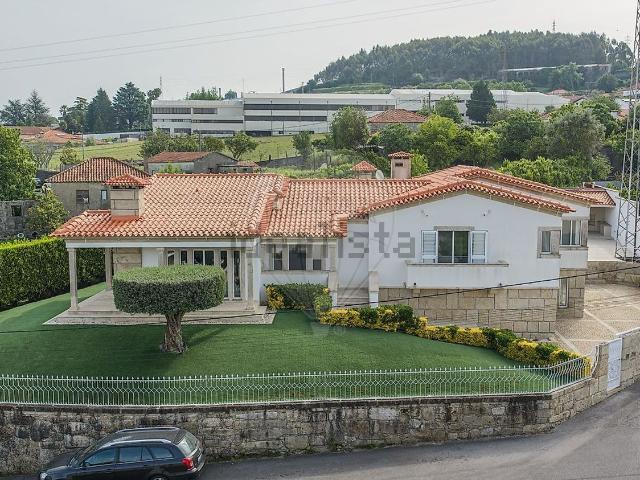 Moradia, Mogege