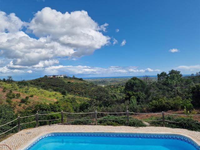 Moradia Moderna De Dois Quartos Com Piscina E Vista Fantásti. 95m² Santa Catarina Da Fonte Do Bispo