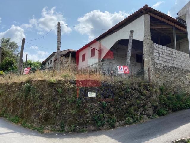 Moradia, Moimenta Santo André