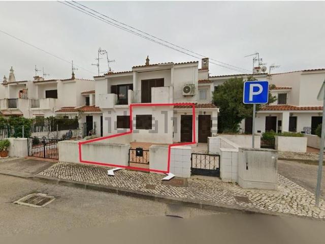 Moradia, Monte Gordo