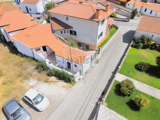 Moradia, Monte
