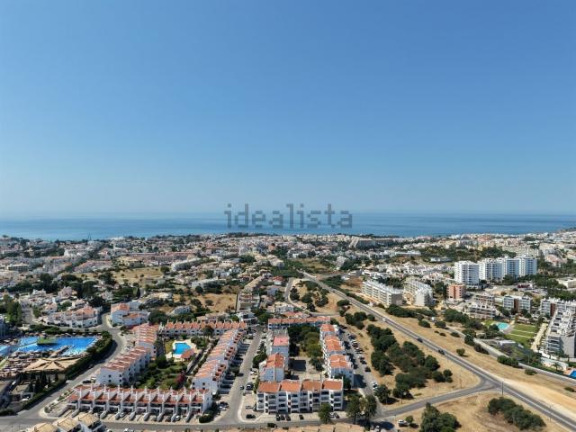 Moradia, Montechoro, Albufeira e Olhos de Água