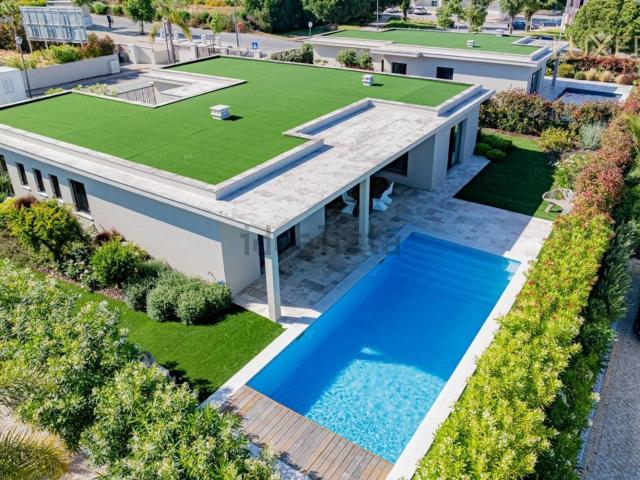 Moradia, Montenegro