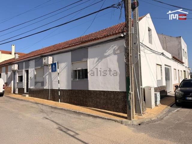 Moradia, Montijo e Afonsoeiro