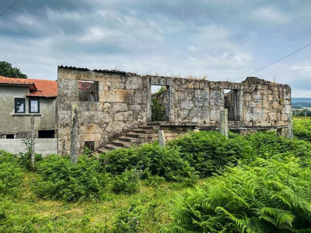 Moradia, Moreira
