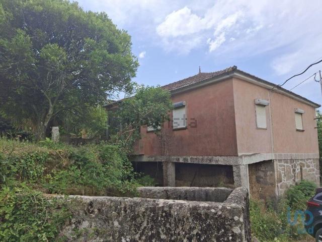 Moradia, Moreira