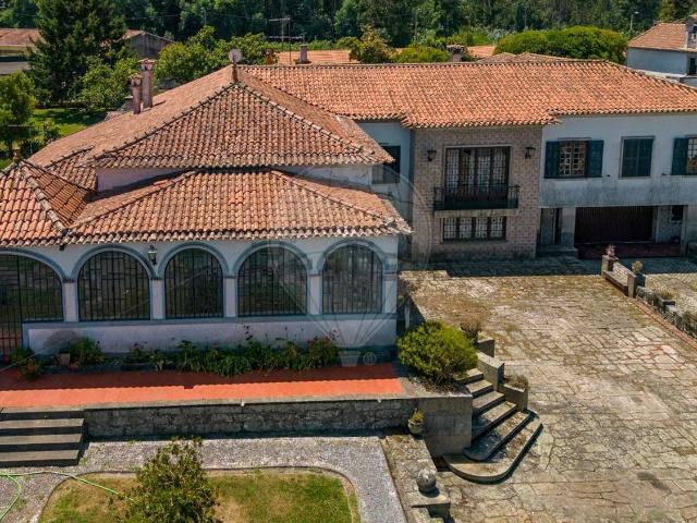 Moradia, Moreira
