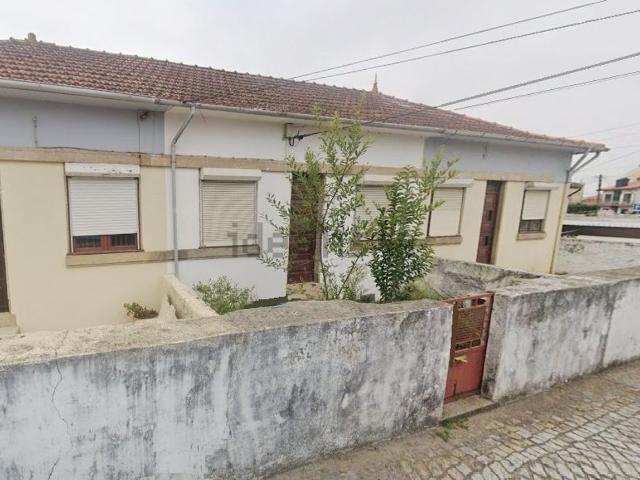 Moradia, Moreira