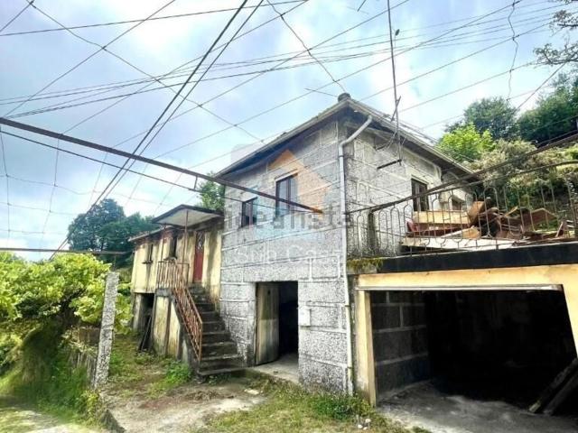 Moradia, Moreira do Rei e Várzea Cova