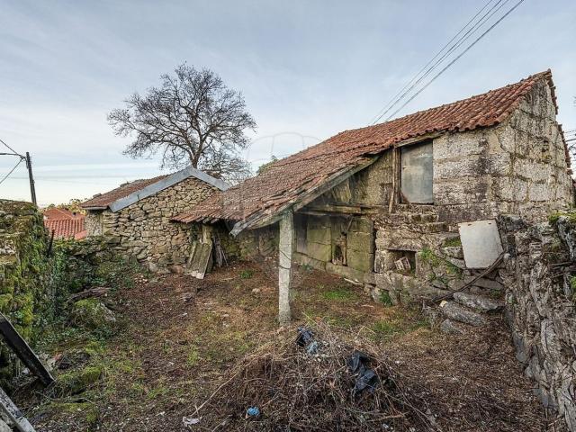 Moradia, Moreira do Rei e Várzea Cova