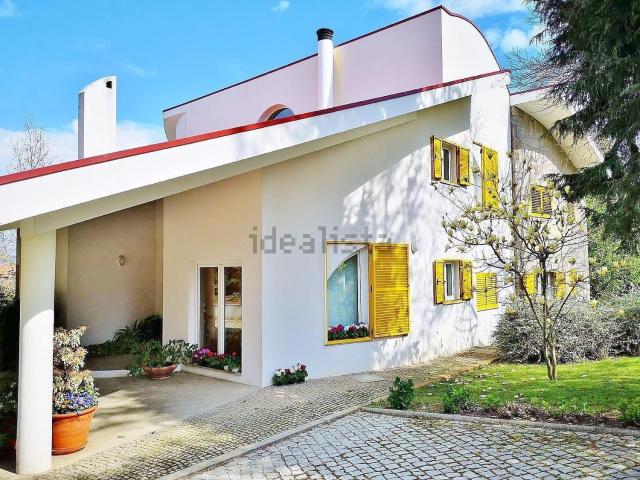 Moradia, Mouçós e Lamares