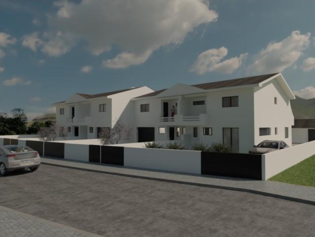 Moradia num empreendimento situado em Eixo Eirol