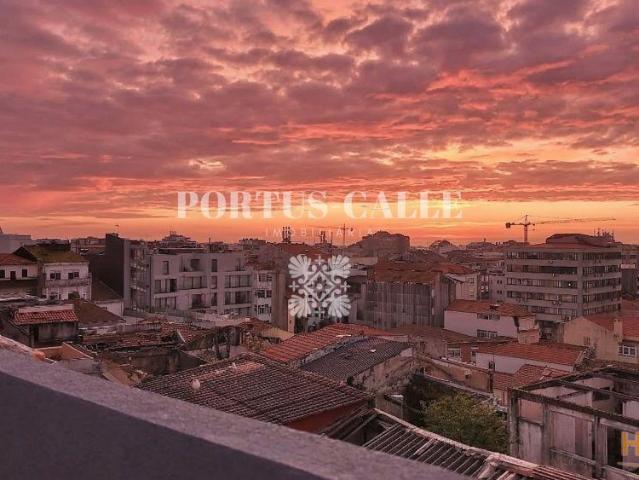 Moradia no na Rua do Bonjardim, centro do Porto | 26084075322