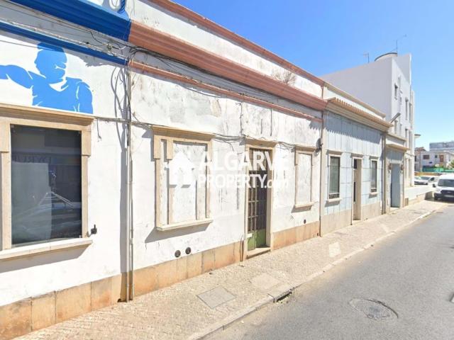 Moradia no Centro de Faro com 157 m² e Pátio com Piscina, Faro, Faro