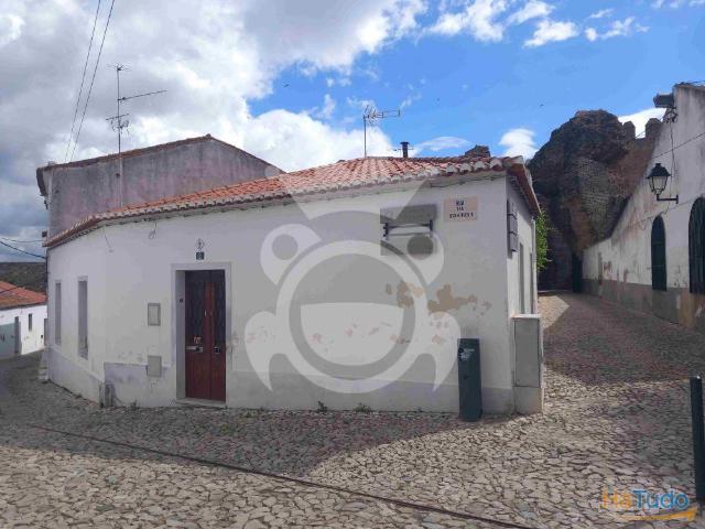 Moradia no Centro Histórico de Serpa | 26054087776