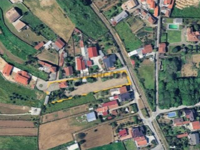 Moradia no Pinheiro da Bemposta