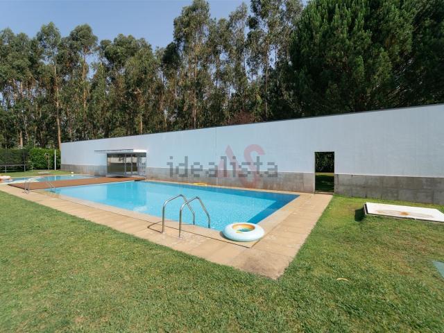 Moradia, Nogueira e Silva Escura