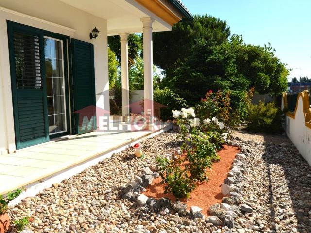 Moradia, Nossa Senhora de Fátima