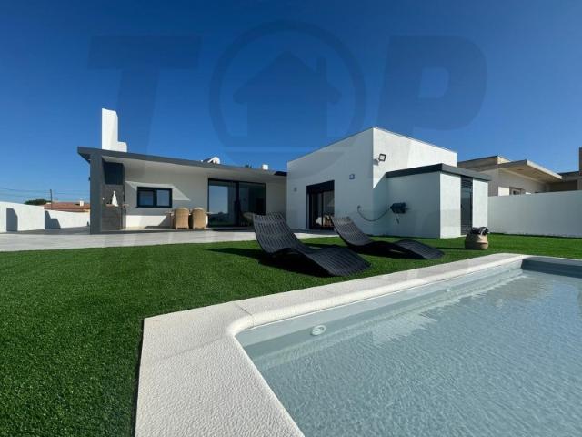 Moradia Nova Contemporânea V3 Foros De Salvaterra 435.000€