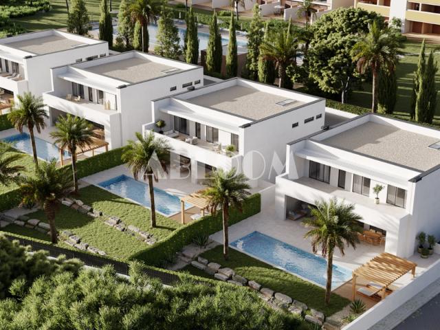 Moradia nova de estilo moderno com 4 quartos Vilamoura 602m² Vilamoura