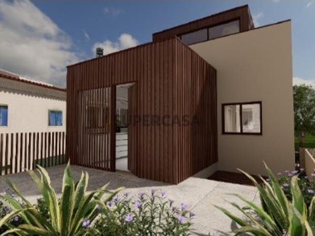 Moradia Nova no Centro de Vila do Conde a 100 m do Rio