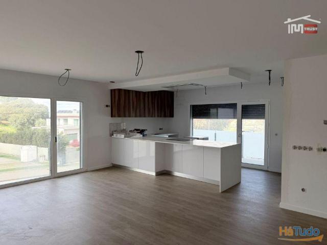 Moradia NOVA T3+1, a 5 min de Fátima | 26084074563