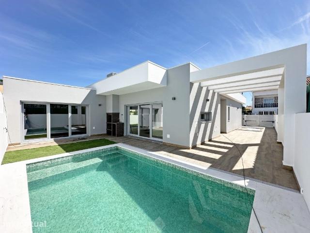 Moradia Nova T3 C/ Piscina Pinhal do General