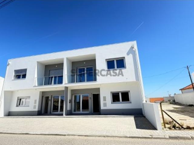 Moradia Nova T4 com Vista Mar, Garagem Atalaia Lourinhã