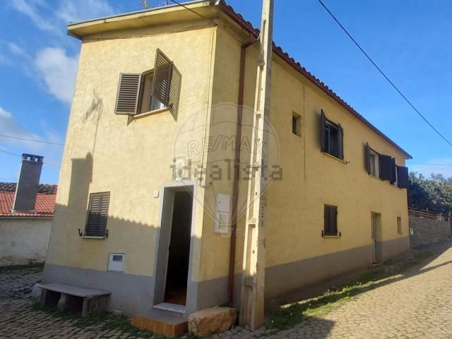 Moradia, Outeiro