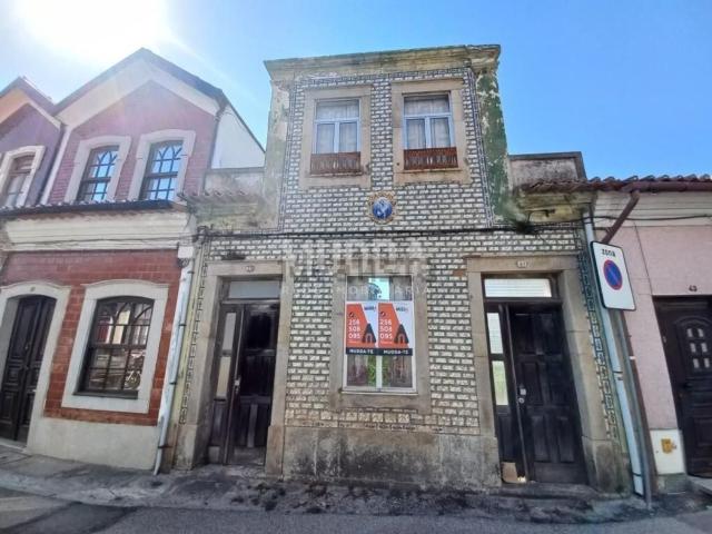 Moradia, Ovar